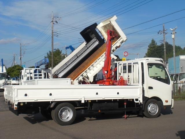 Truck image 2