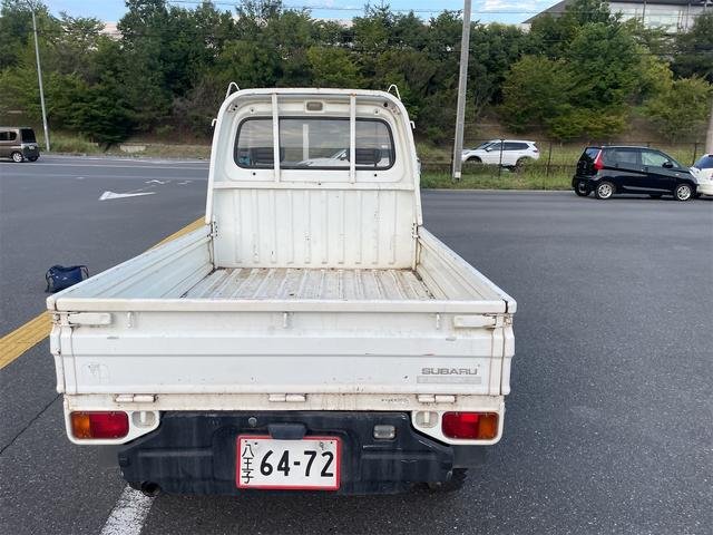 Truck image 4
