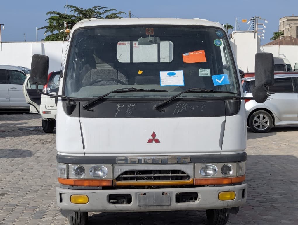1993 Mitsubishi CANTER
