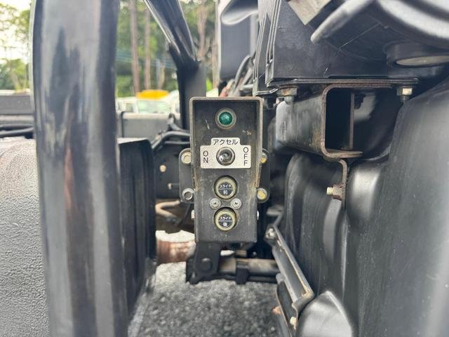Truck image 12