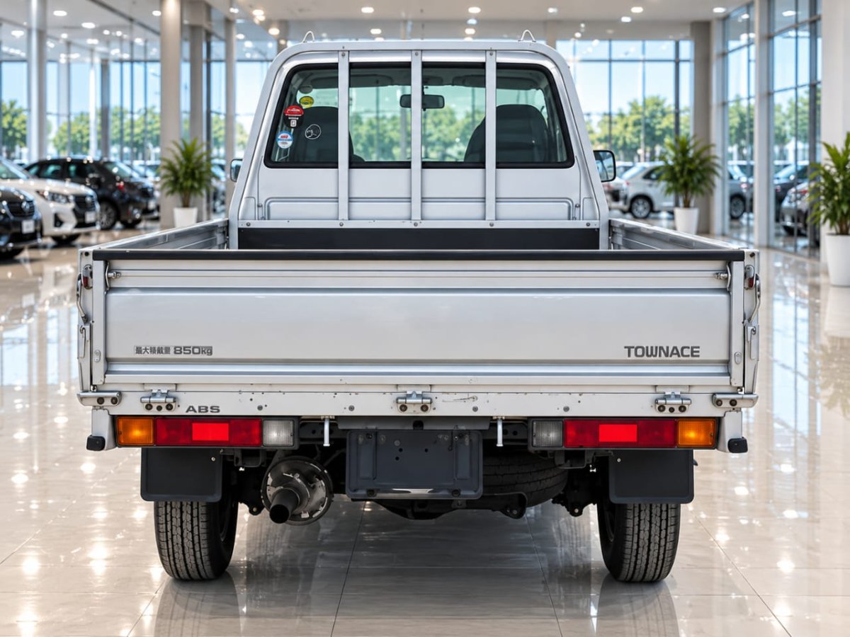 Truck image 3