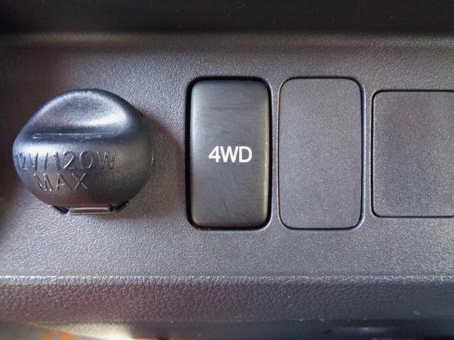 Truck image 10