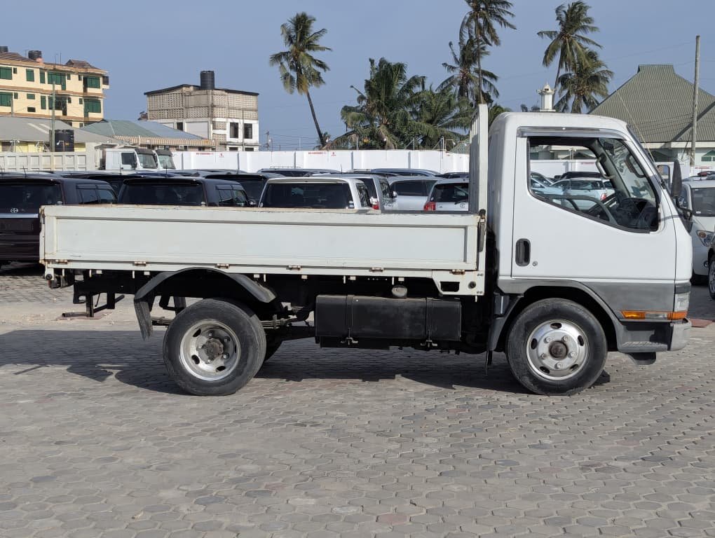1993 Mitsubishi CANTER