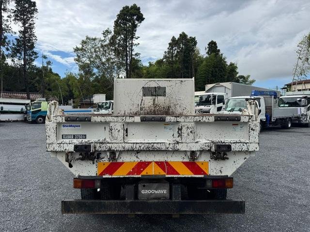 Truck image 9