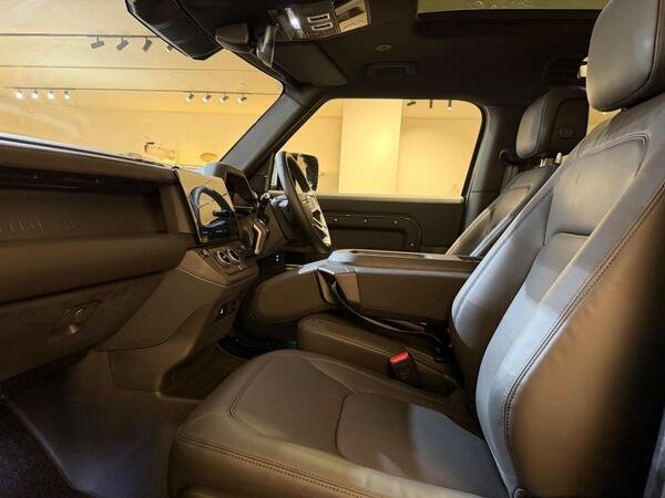 2026 Land Rover Defender