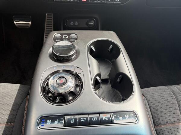 2026 Genesis GV60