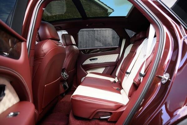 2026 Bentley Bentayga
