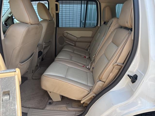 2010 Ford Explorer