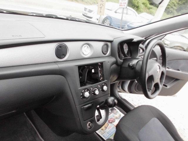 2003 Mitsubishi AIRTREK
