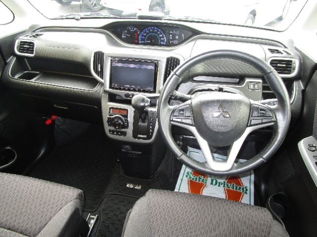 2017 Mitsubishi DELICA D:2