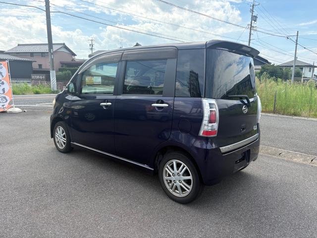 2012 Daihatsu Ayla