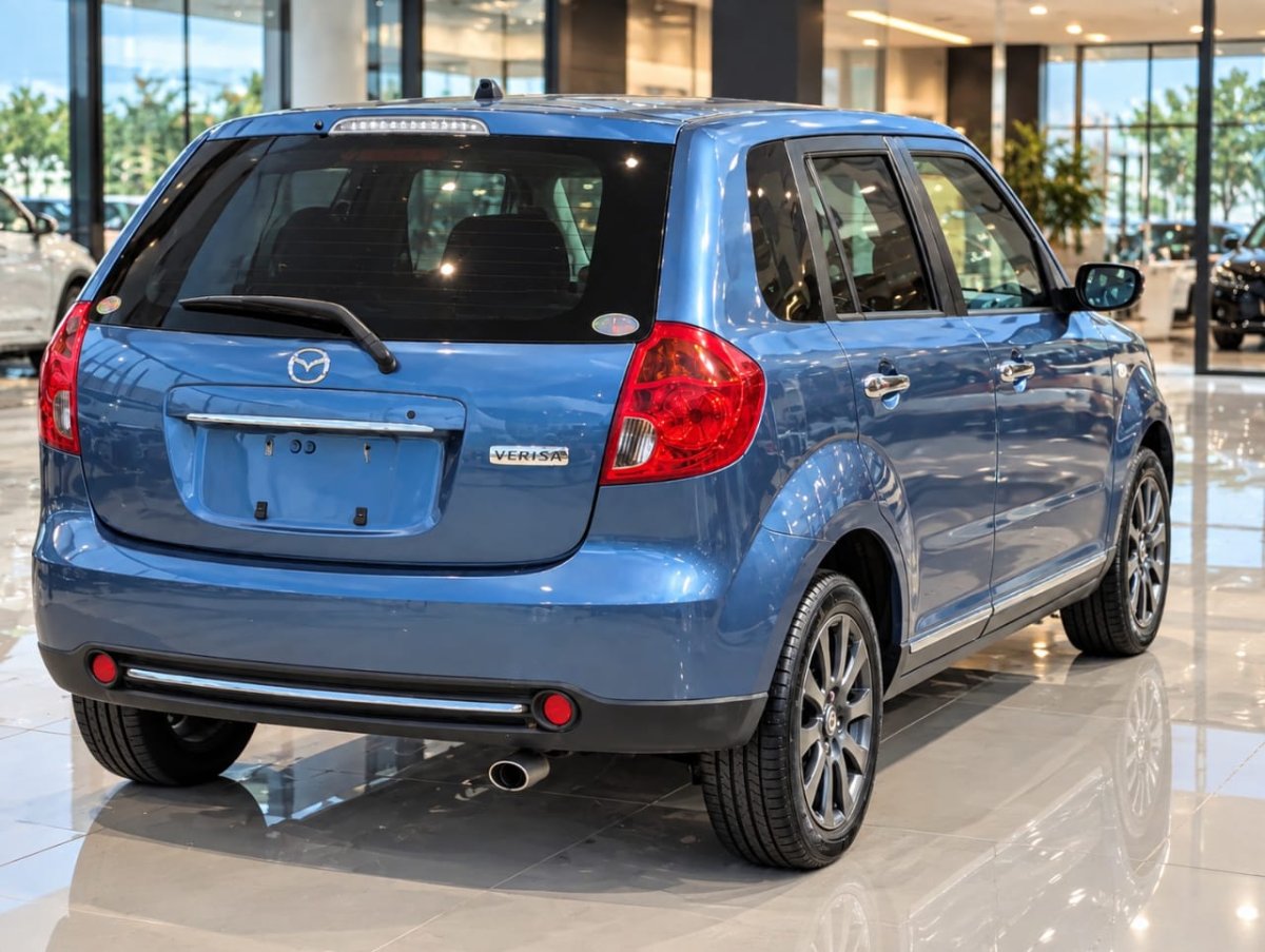 2013 Mazda Verisa