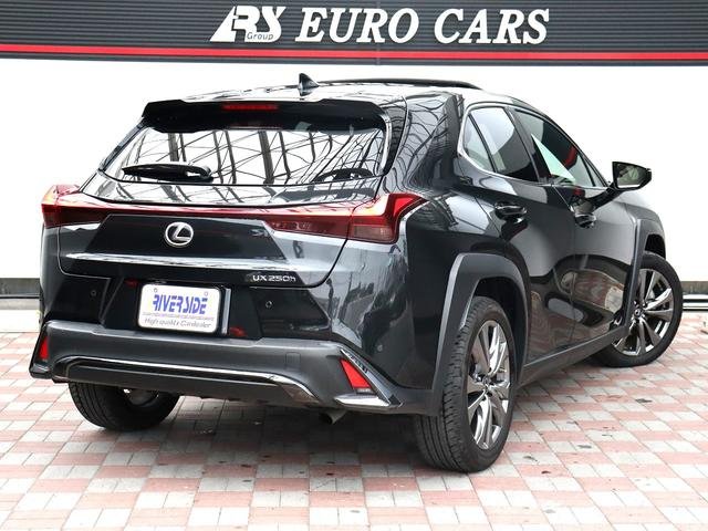 2022 Lexus UX