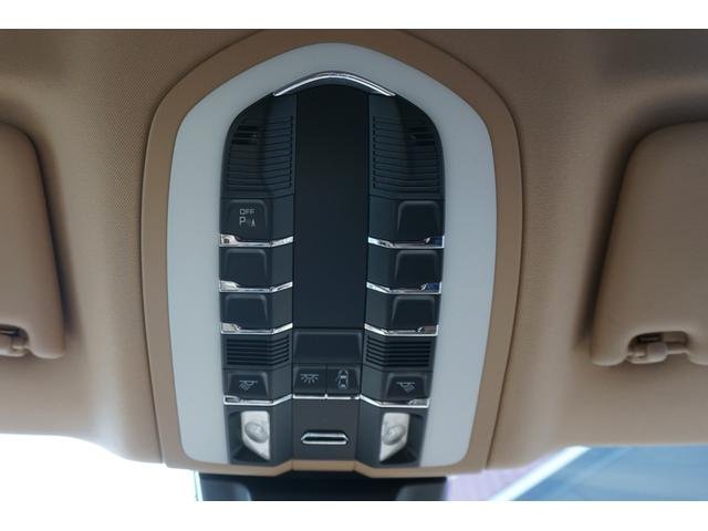 2015 Porsche Macan