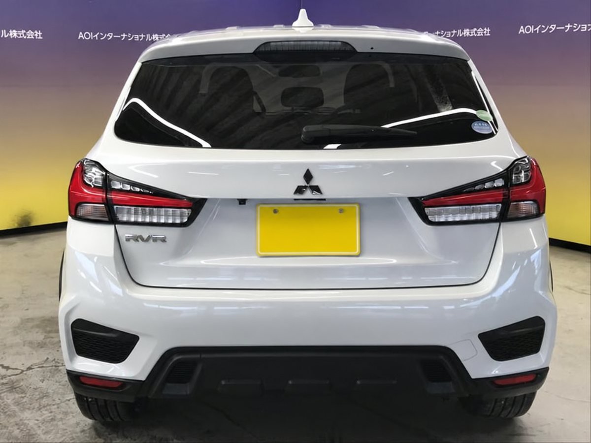 2020 Mitsubishi RVR