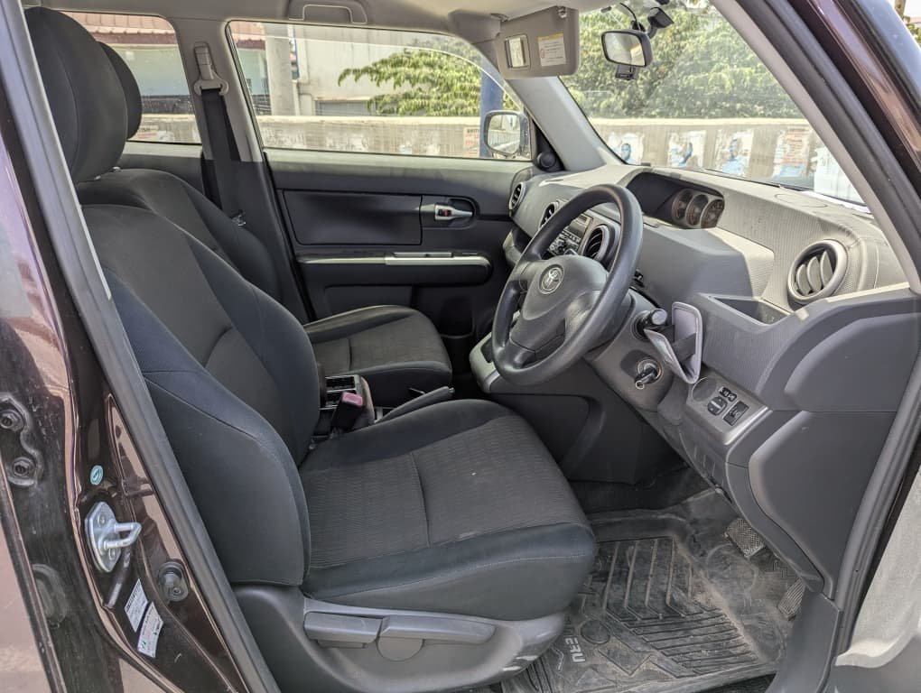 2010 Toyota RUMION