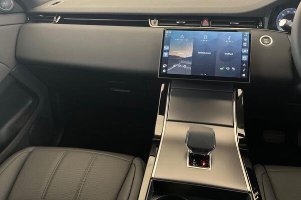2026 Land Rover Range Rover Evoque