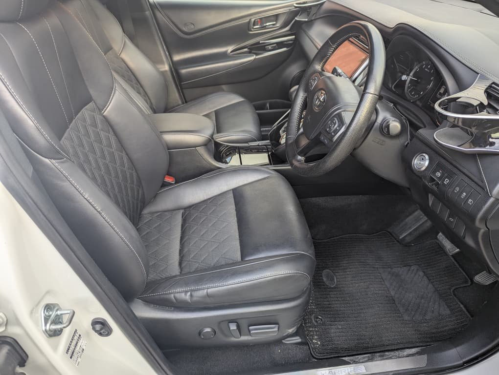 2020 Toyota HARRIER