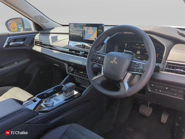 2026 Mitsubishi Outlander PHEV