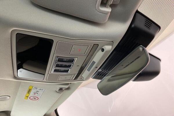 2026 Land Rover Discovery