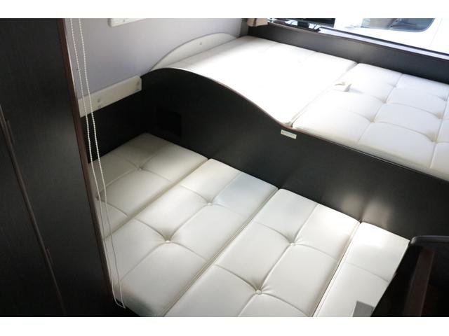 2010 Hino 300 Series