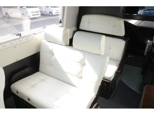 2010 Hino 300 Series
