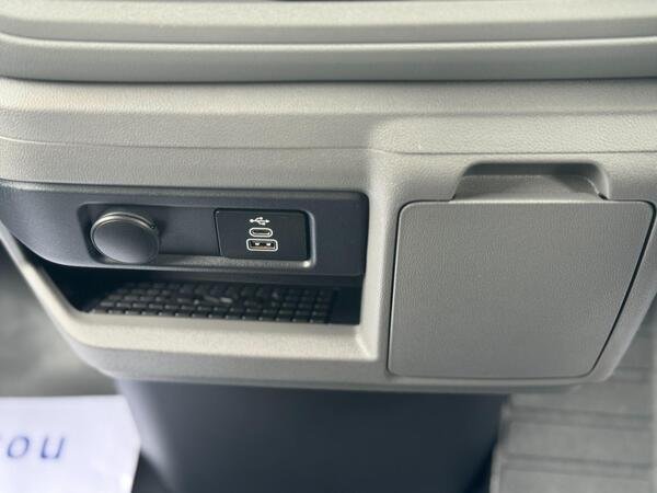 2026 Volkswagen Transporter
