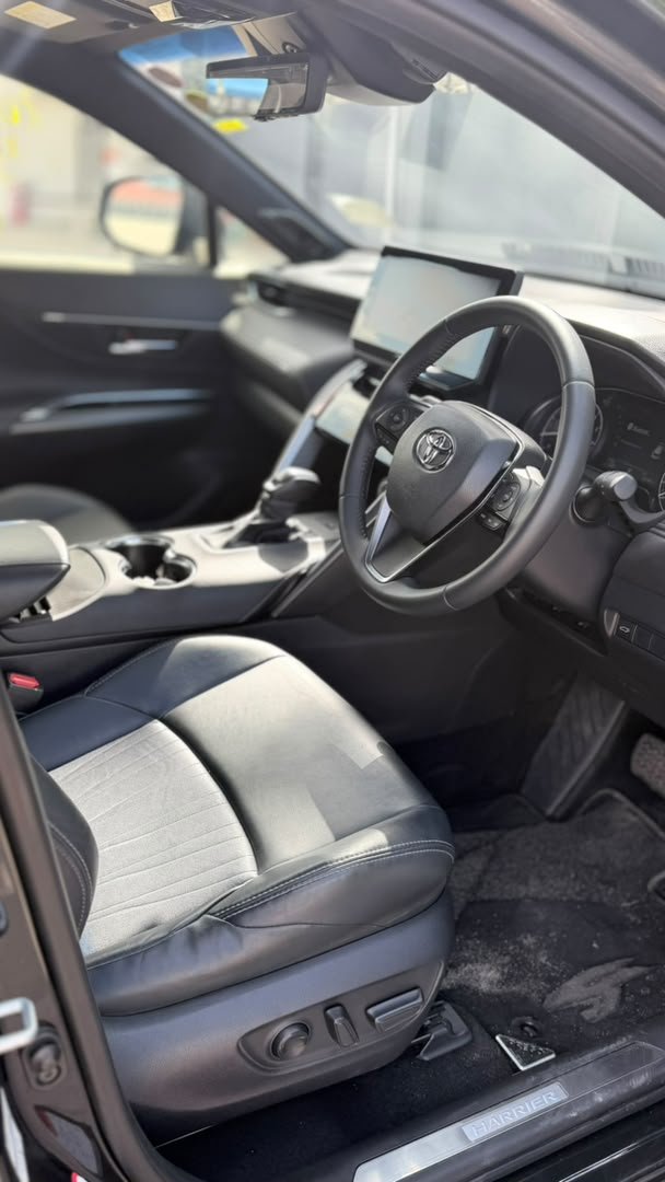 2020 Toyota HARRIER