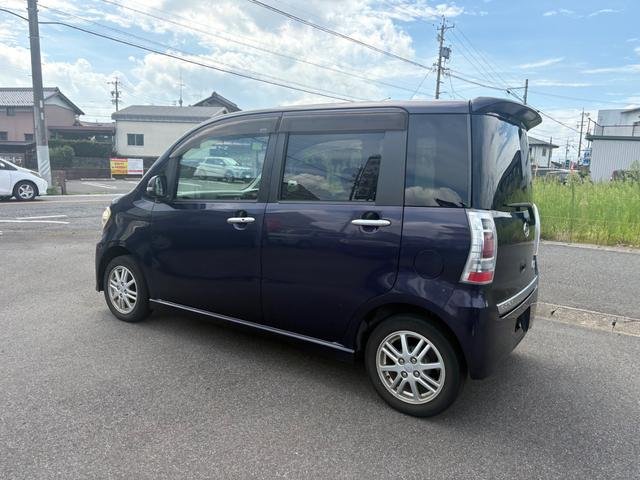 2012 Daihatsu Ayla