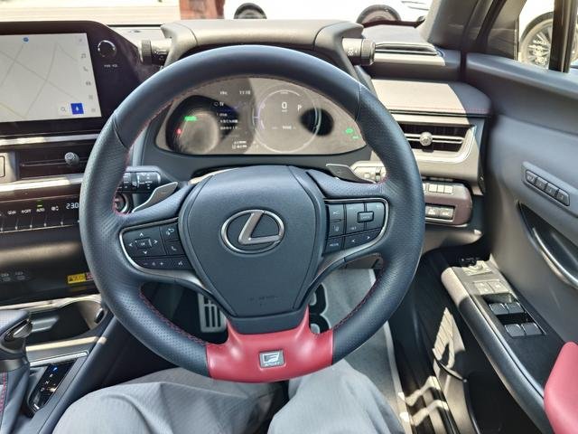 2023 Lexus UX