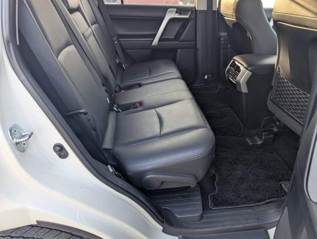 2021 Toyota LAND CRUISER PRADO
