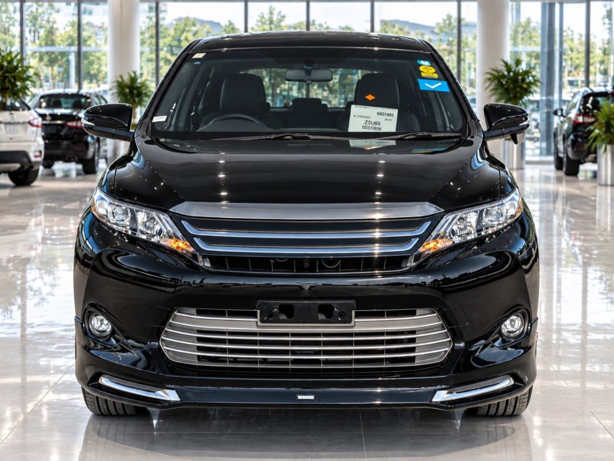 2015 Toyota HARRIER Petrol