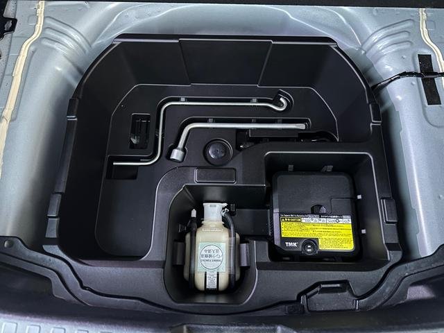 2014 Toyota AQUA