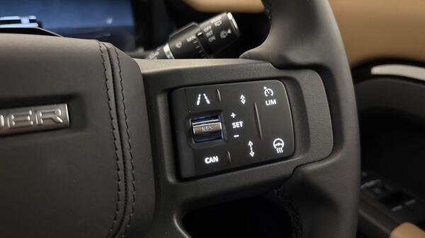 2026 Land Rover Defender