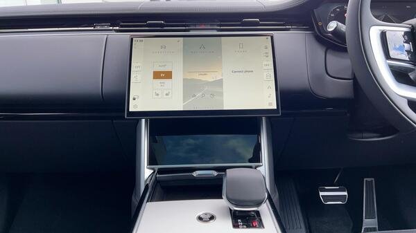 2026 Land Rover Range Rover