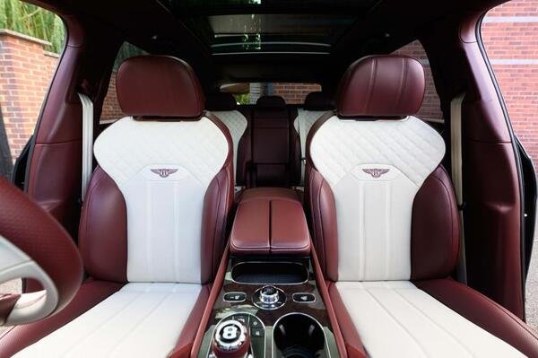 2026 Bentley Bentayga