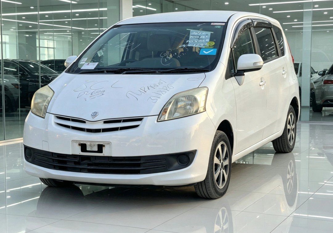 2008 Toyota PASSO SETTE