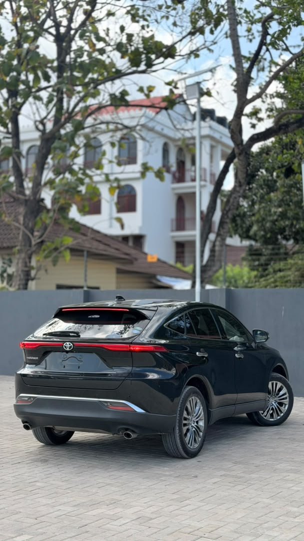 2020 Toyota HARRIER
