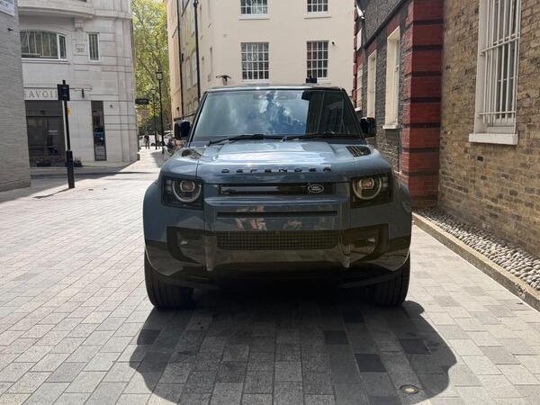 2026 Land Rover Defender