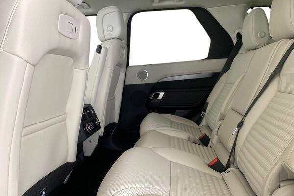 2026 Land Rover Discovery