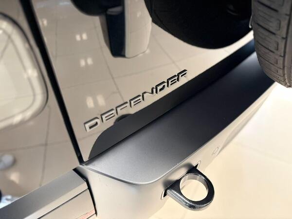 2026 Land Rover Defender