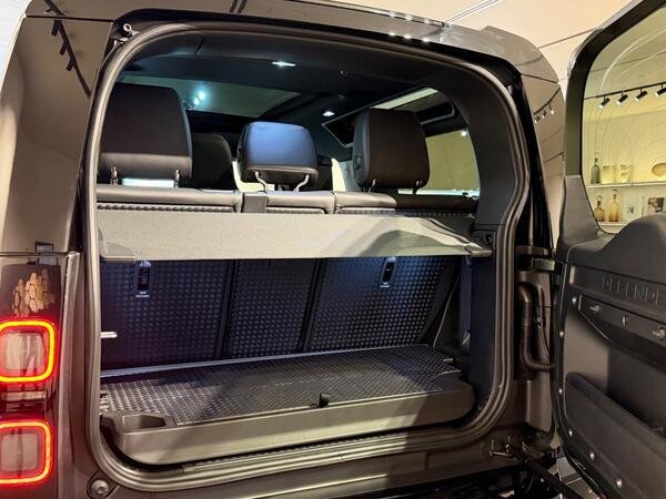 2026 Land Rover Defender