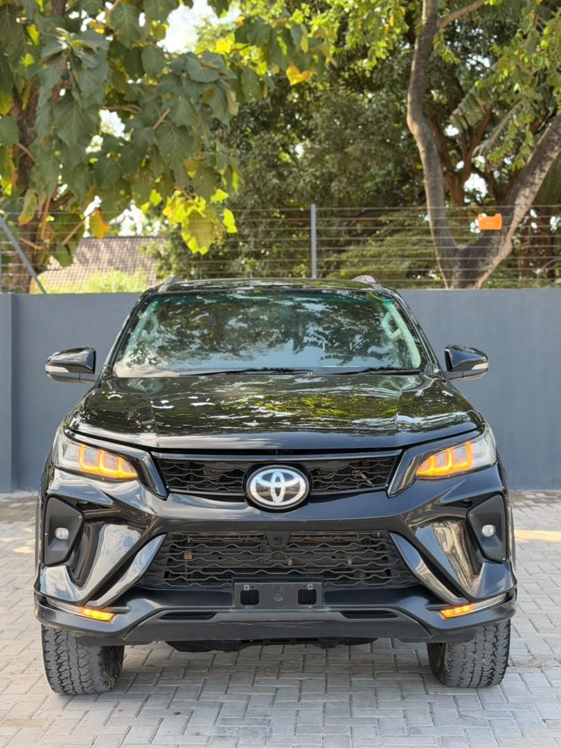 2018 Toyota FORTUNER Diesel
