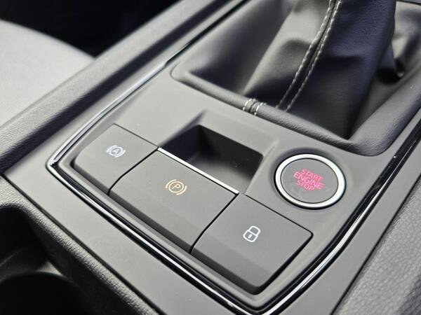 2026 SEAT Leon