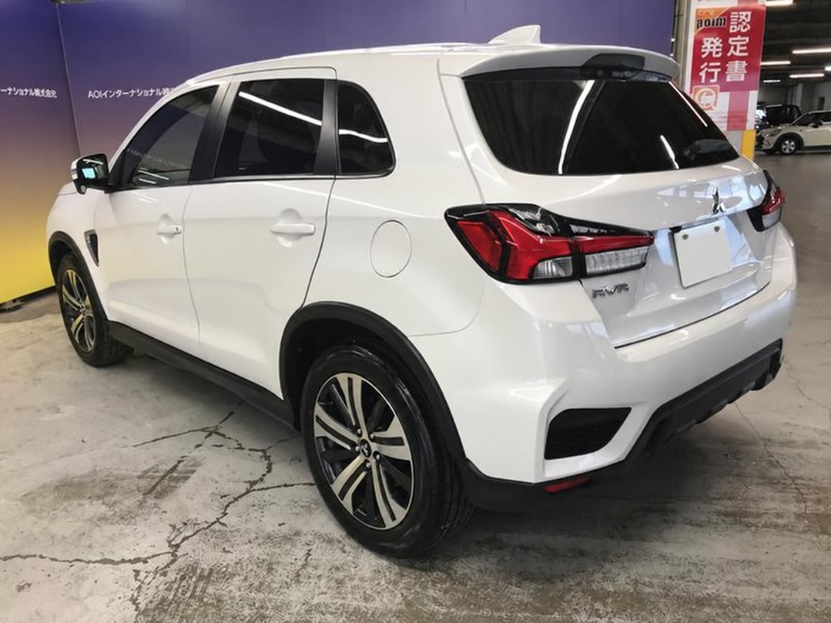 2020 Mitsubishi RVR