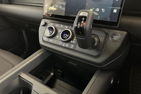 2026 Land Rover Defender