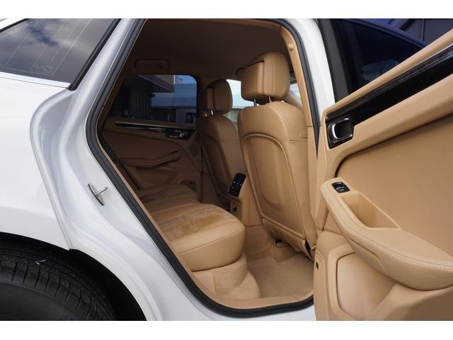 2015 Porsche Macan