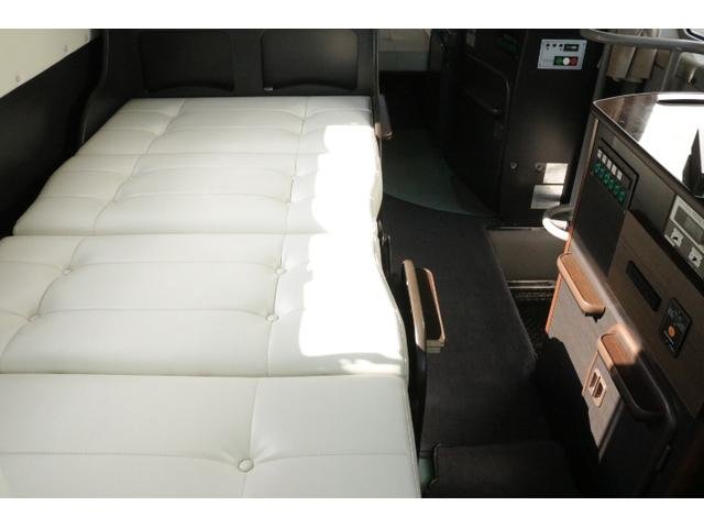 2010 Hino 300 Series