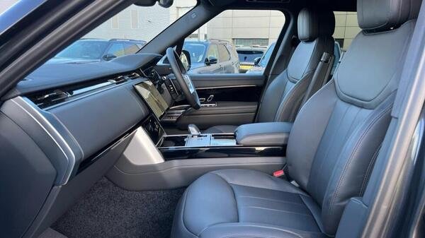 2026 Land Rover Range Rover
