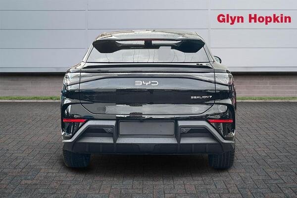 2026 BYD Sealion 7
